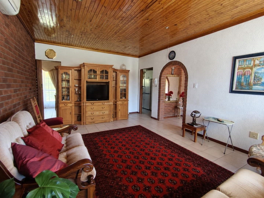 3 Bedroom Property for Sale in Fichardt Park Free State